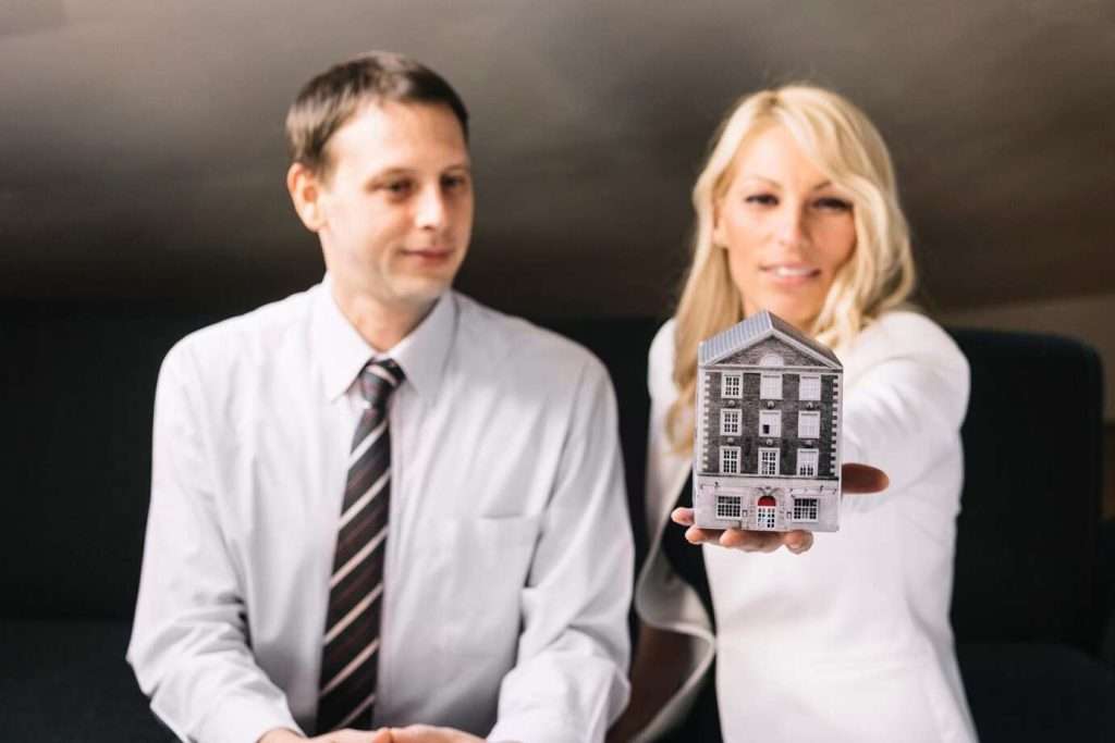 Why is Tokenization Difficult Overcoming Challenges in the Real Estate Revolution